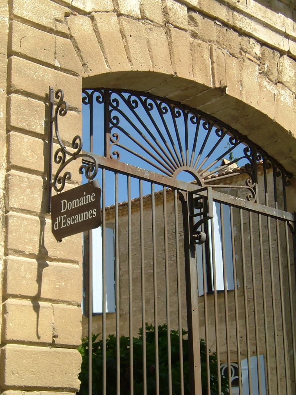 Domaine Des Escaunes Sernhac Екстер'єр фото